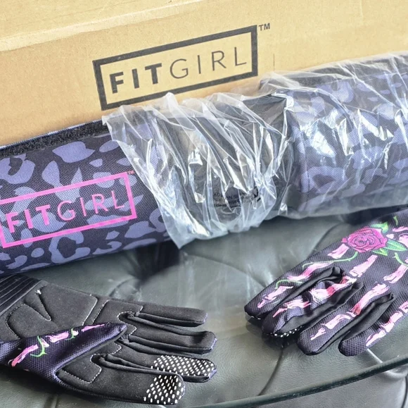 Squat Pad w/ Gloves - Picture 1 of 8